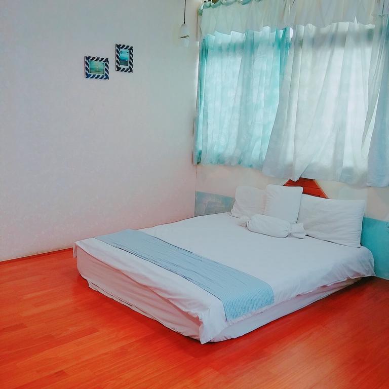 Pu Shi Homestay Юйли Экстерьер фото